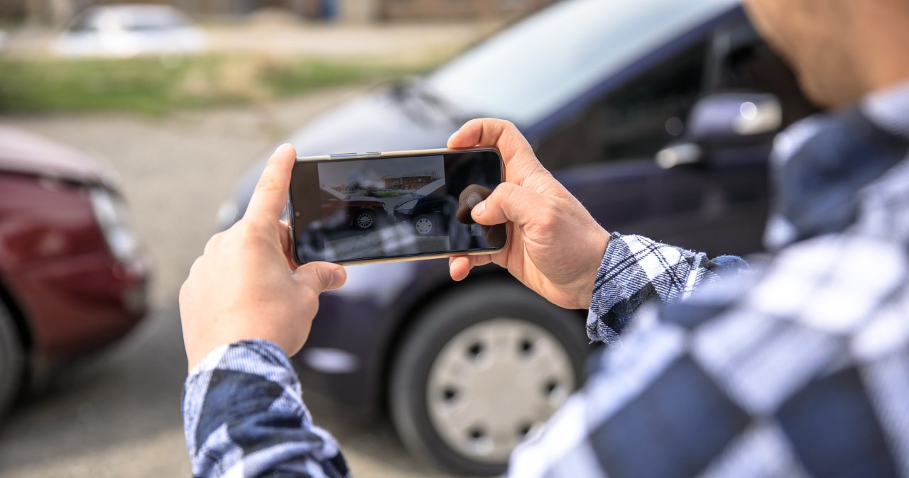 Turite 5 metų ar senesnį automobilį? „Poczta Polska“ gali skirti iki 330 eurų baudą