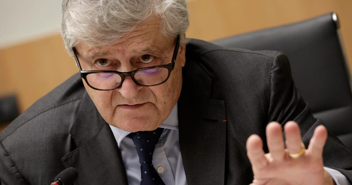 Prancūzijos prekybos ministras siunčia žinią ES: iš Trumpo muitų išmokite pamoką, nepykite