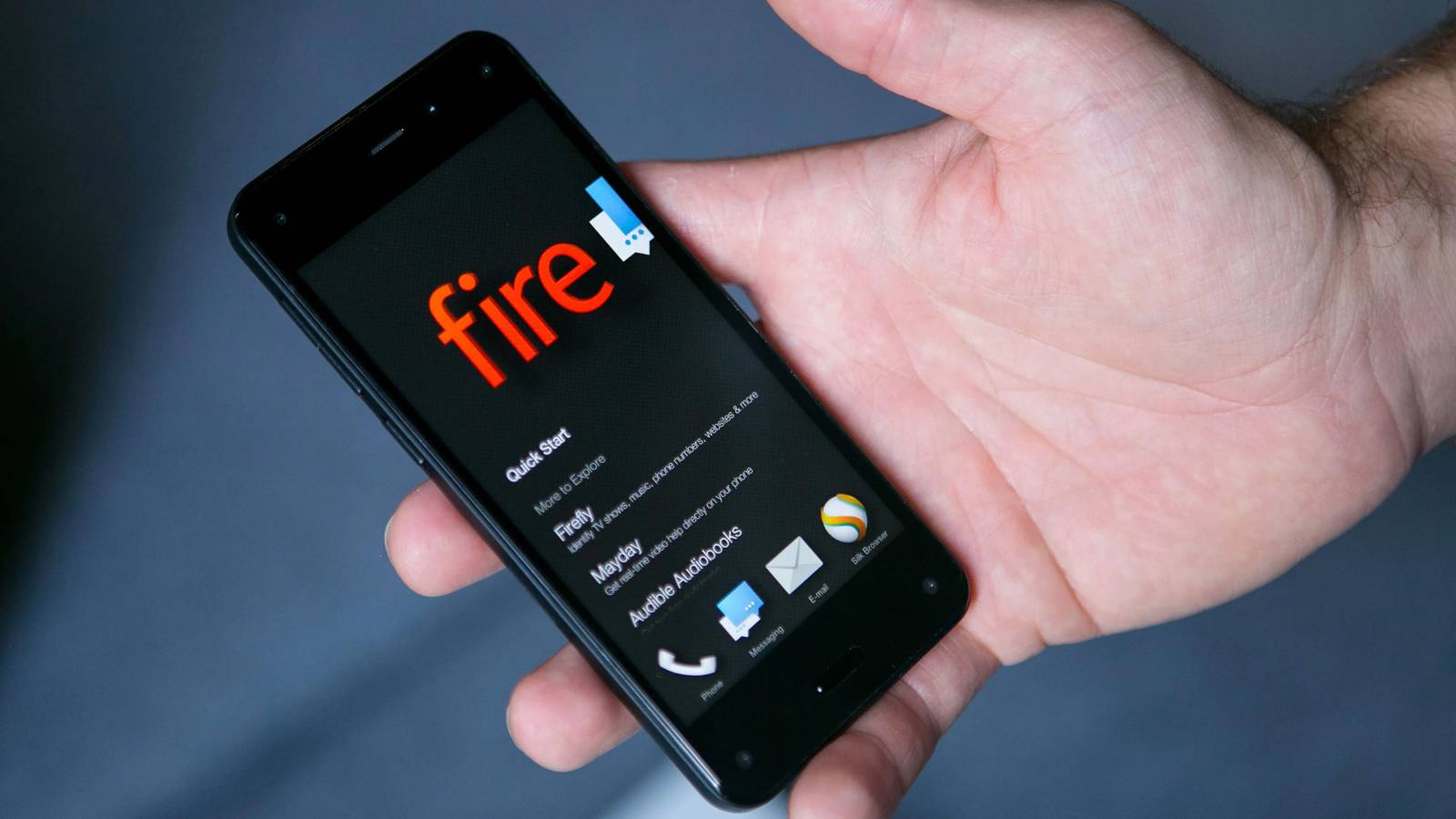 „Amazon“ ruošia netikėtą sugrįžimą: naujasis telefonas žada apsipirkimą ir dirbtinį intelektą