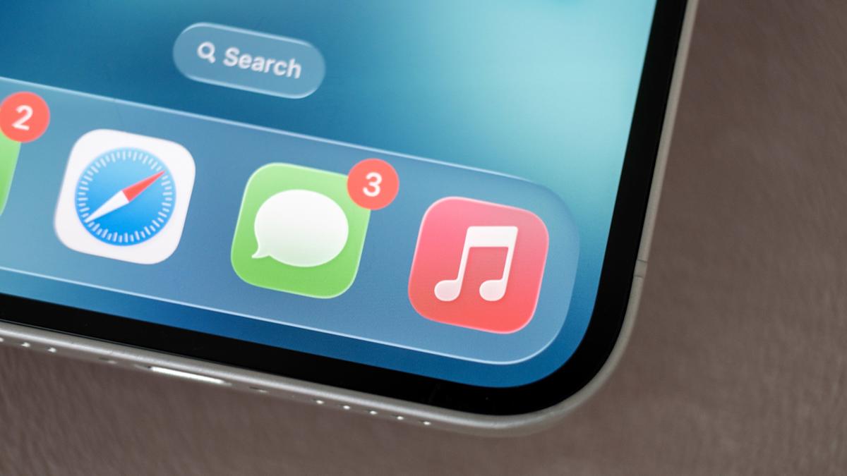 „Apple Music“ pristatė dirbtinio intelekto grojaraščius: štai kaip veikia „Playlist Playground“
