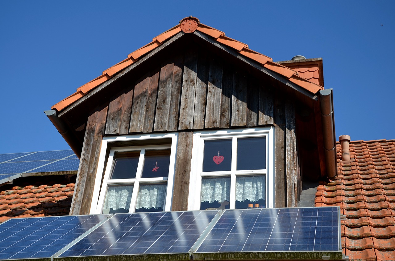 Neįtikėtinas 130 proc. proveržis saulės energetikoje? Atskleista, kas iš tiesų įvyko laboratorijoje