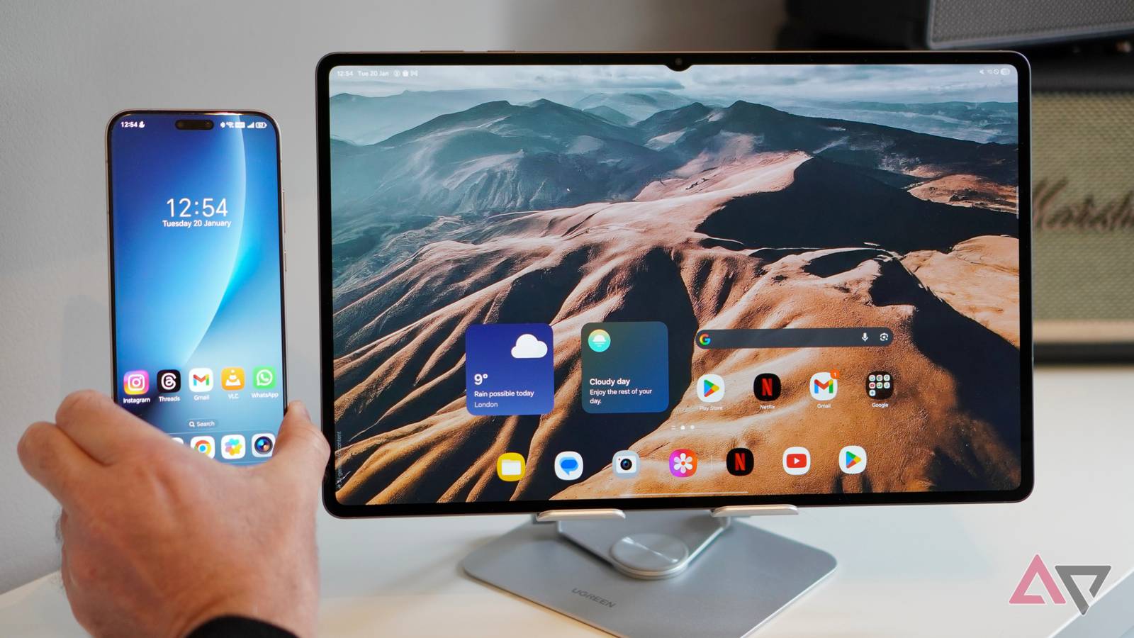 „Samsung“ klaviatūra „Galaxy Tab S11 Ultra“ paverčia beveik nešiojamuoju, bet kaina šokiruoja