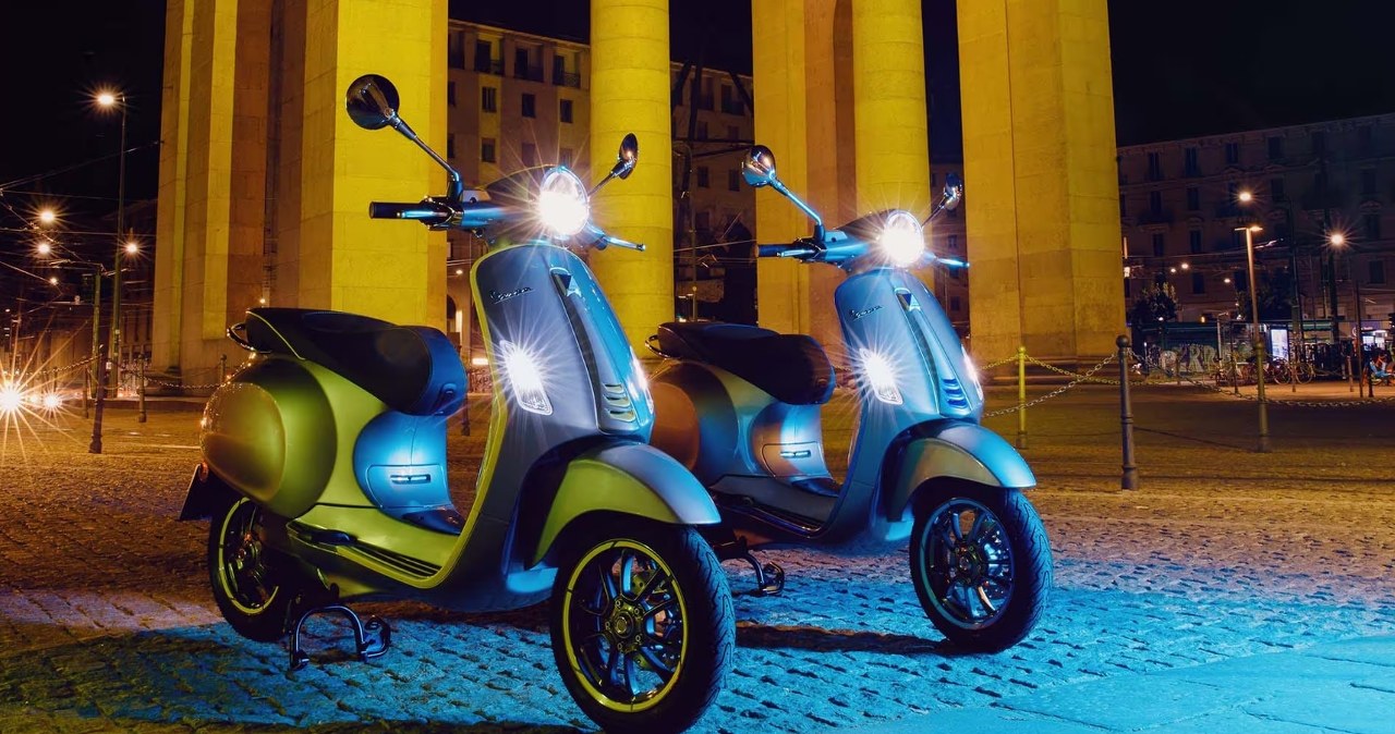 Vespa švenčia 80-metį: kaip pokario Italijoje gimęs motoroleris tapo pasauline stiliaus ikona