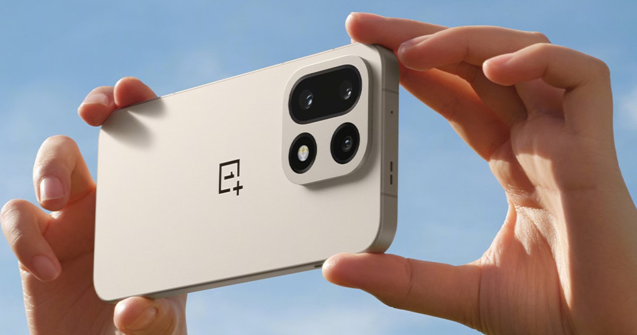 OnePlus supurto gandai apie pasitraukimą: nutekinta, kad prekės ženklas jungiamas su „Realme“