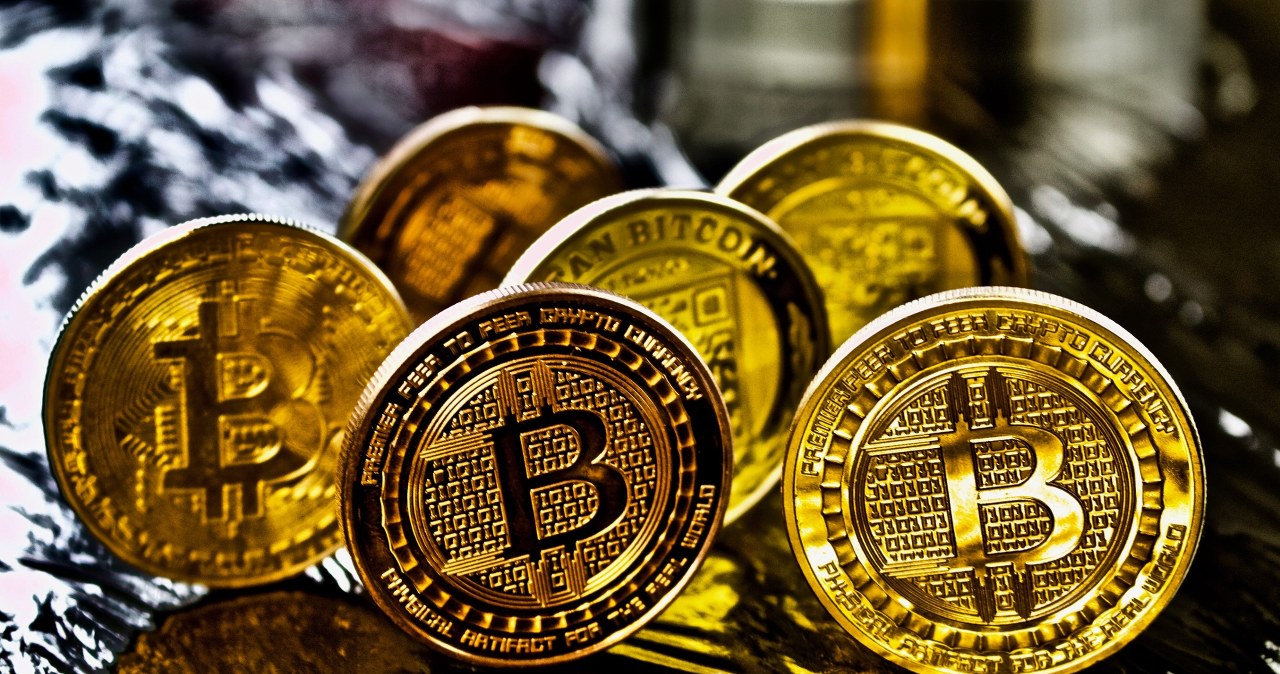 Bitcoin bando atsigauti: ETF srautai, „Citigroup“ prognozės ir „Strategy“ planas kaupti 5 proc.