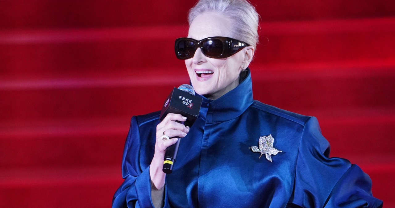 76-erių Meryl Streep kobalto spalvos suknelė pribloškė Šanchajų: detalės turi prasmę