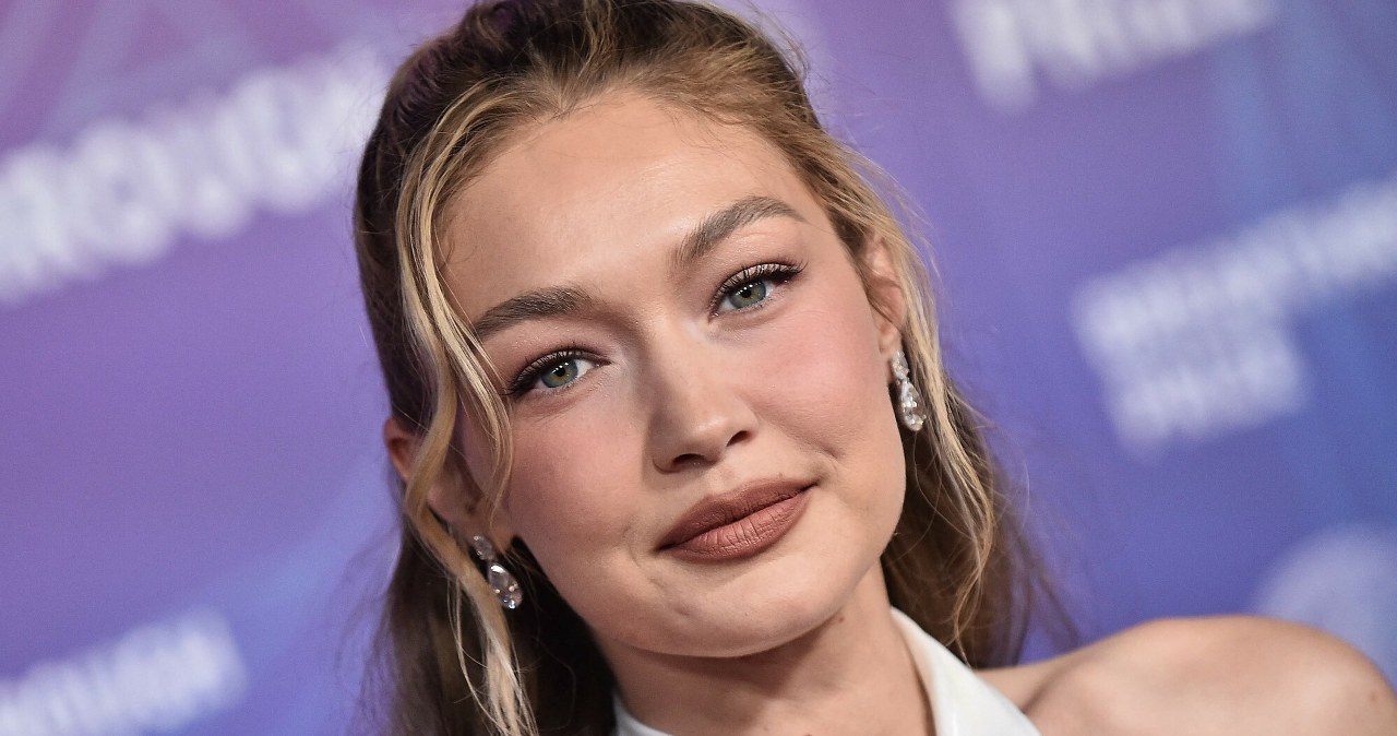 Gigi Hadid Los Andžele sugrąžino senojo Holivudo žavesį: jos įvaizdis pavergė visus