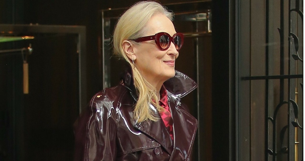 Meryl Streep vėl nustebino: 76-erių reklamuodama „Velnias dėvi „Prada“ 2“ parodė, kas madinga
