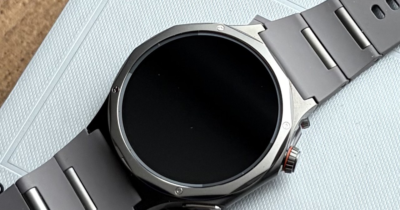 „Oppo“ Watch X3 testas: gražus, greitas ir su „Wear OS“, bet viena detalė atbaidys daugelį