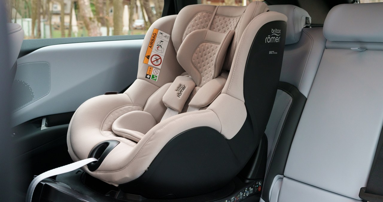 Po 10 000 km su „Britax Römer Dualfix Pro M“: ar brangi kėdutė tikrai garantuoja ramybę?