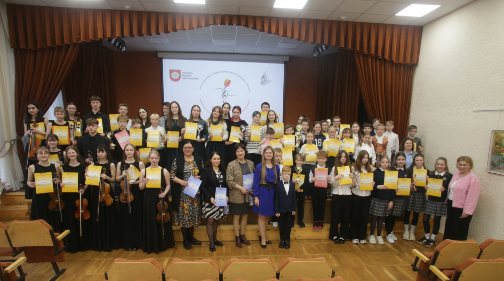 Alytuje sužibėjo jaunieji virtuozai: „Giovani virtuosi“ Grand Prix iškeliavo į Latviją