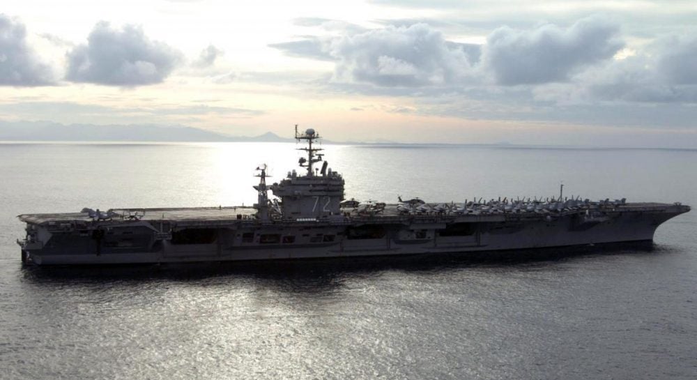 Nuo užteršto geriamojo vandens iki raudonos šviesos koridoriuose: 7 faktai apie USS Abraham Lincoln