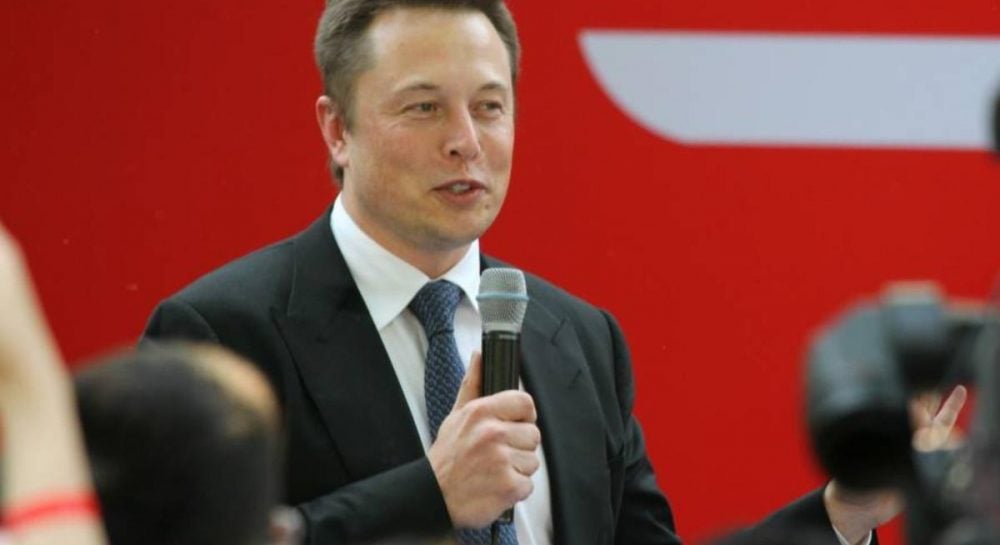 Ilonas Muskas apie Harvardą pasakė tai, kas supykdys diplomų turėtojus – štai jo argumentai