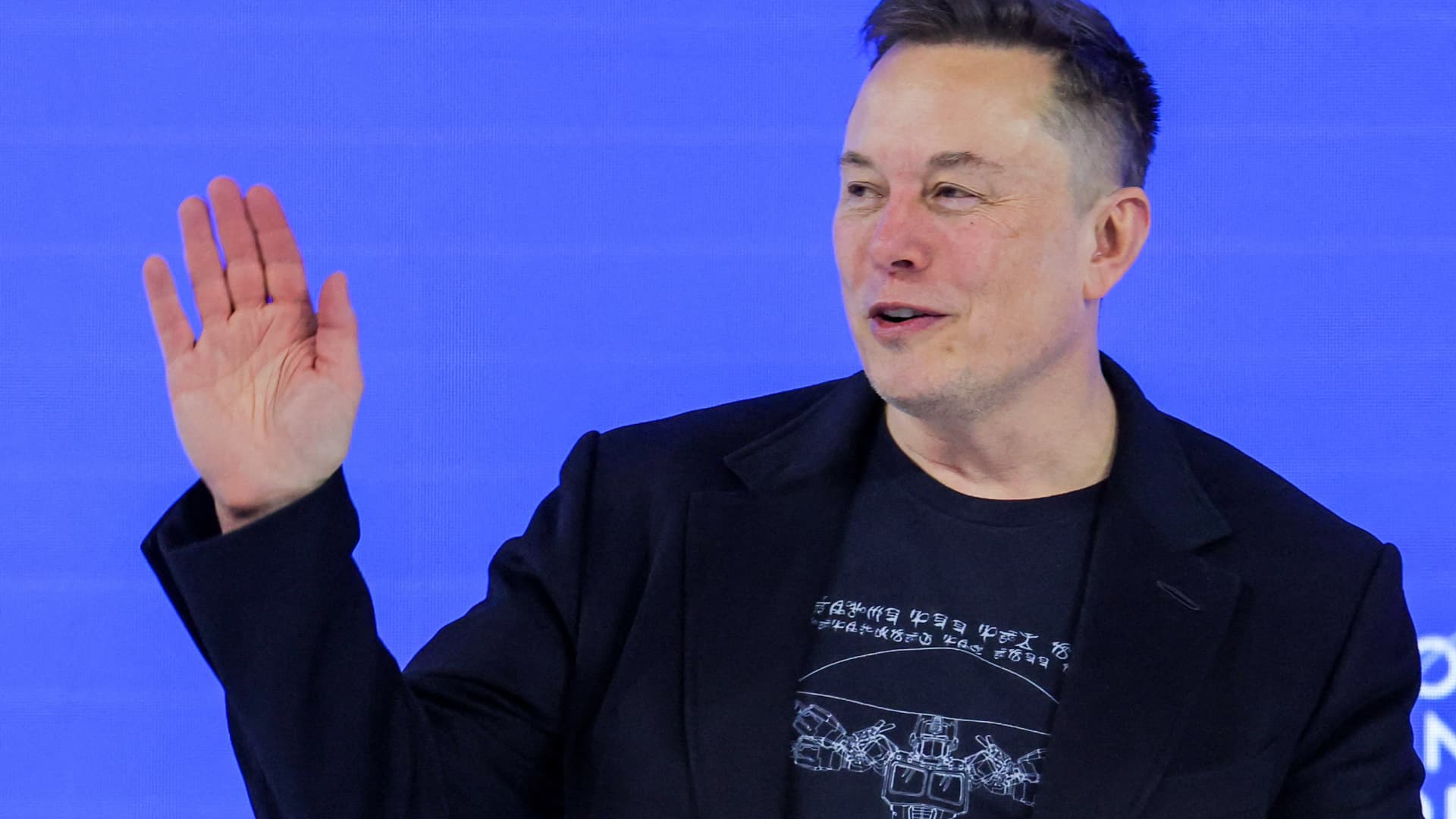 Po Musko skambučio Crameris ragina pirkti „Tesla“: investuotojai išgirdo tai, ko nesitikėjo