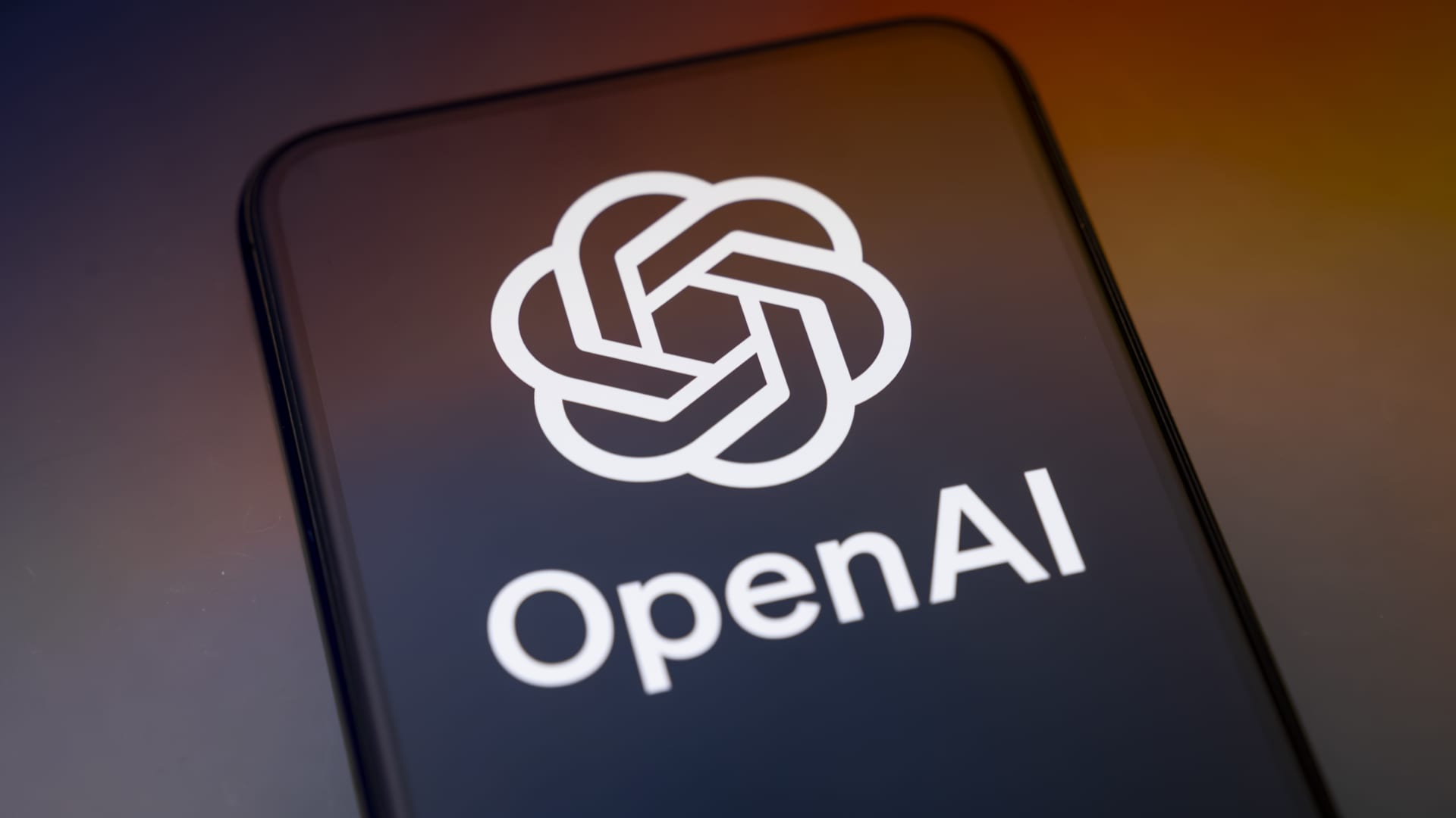 Mažmenai pagaliau priartėjo prie OpenAI: „Robinhood“ fondas investavo 70 mln. eurų