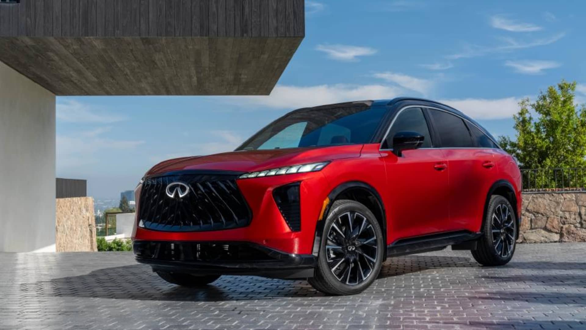 „Infiniti“ meta gelbėjimosi ratą JAV: naujas QX65 SUV turi pakeisti krentančių pardavimų kryptį