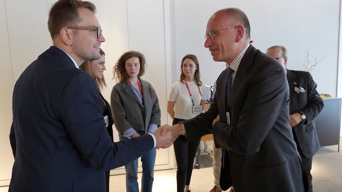 Lettos raudonas signalas Europai: siūlo penktąją laisvę ir purto ES bendrąją rinką