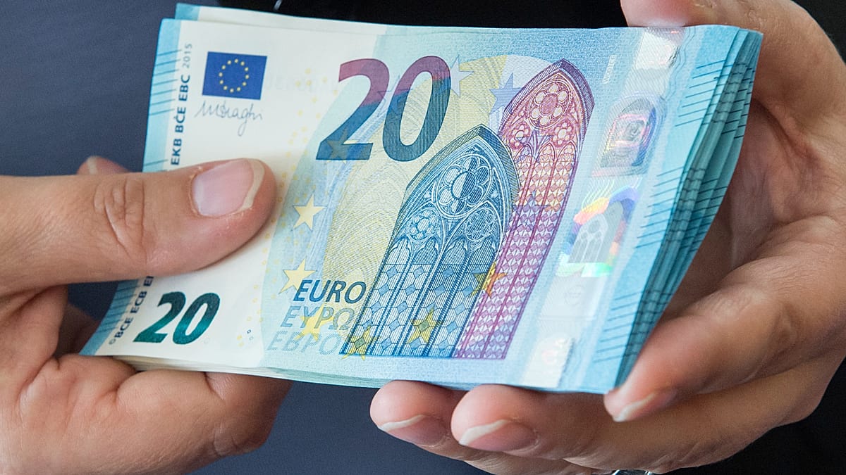 IMF prognozė: kurios Europos šalys iki 2030 m. bus turtingiausios – ir kas kris žemyn