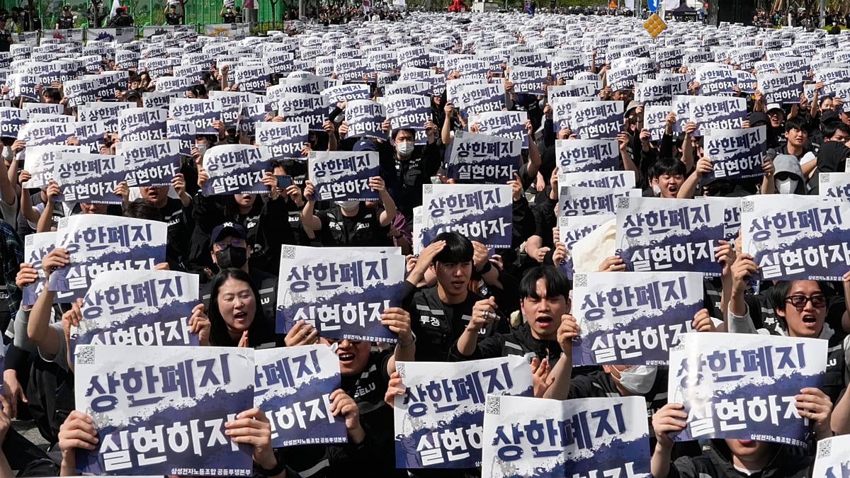 „Samsung“ darbuotojai grasina 18 dienų streiku: reikalauja premijų dalies iš DI pelno