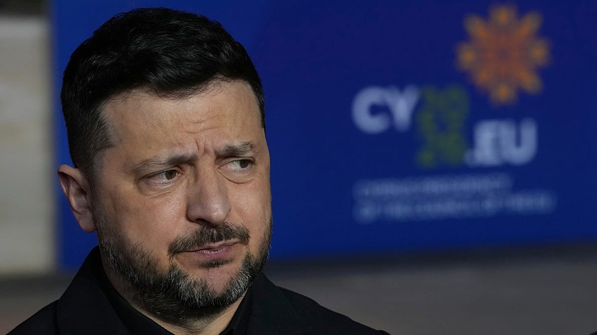 ES lyderiai susirinko be Orbano: Zelenskis atkirto dėl simbolinės narystės ir pareikalavo datos