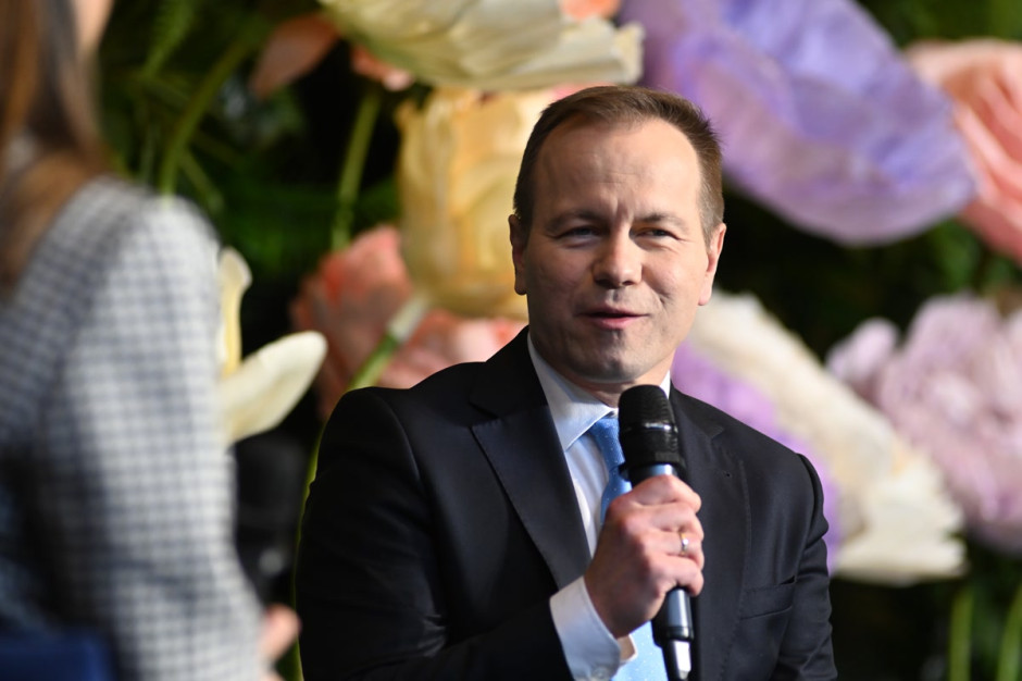 DI keičia kibernetinį saugumą ir dezinformaciją: ar Lenkijos verslas spės su nauja grėsmių banga?