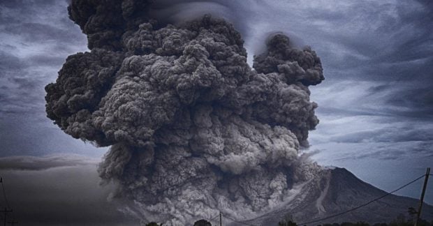 Etna glumina geologus jau 500 000 metų: tyrimas aiškina, kodėl ji neprilygsta kitiems ugnikalniams