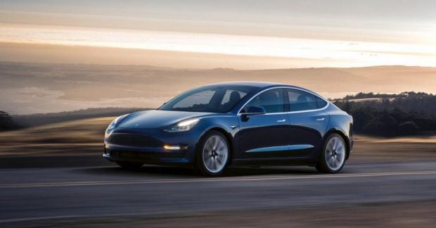 Beveik 600 tūkst. km su Tesla: savininkas atskleidė paprastą ilgaamžiškumo paslaptį