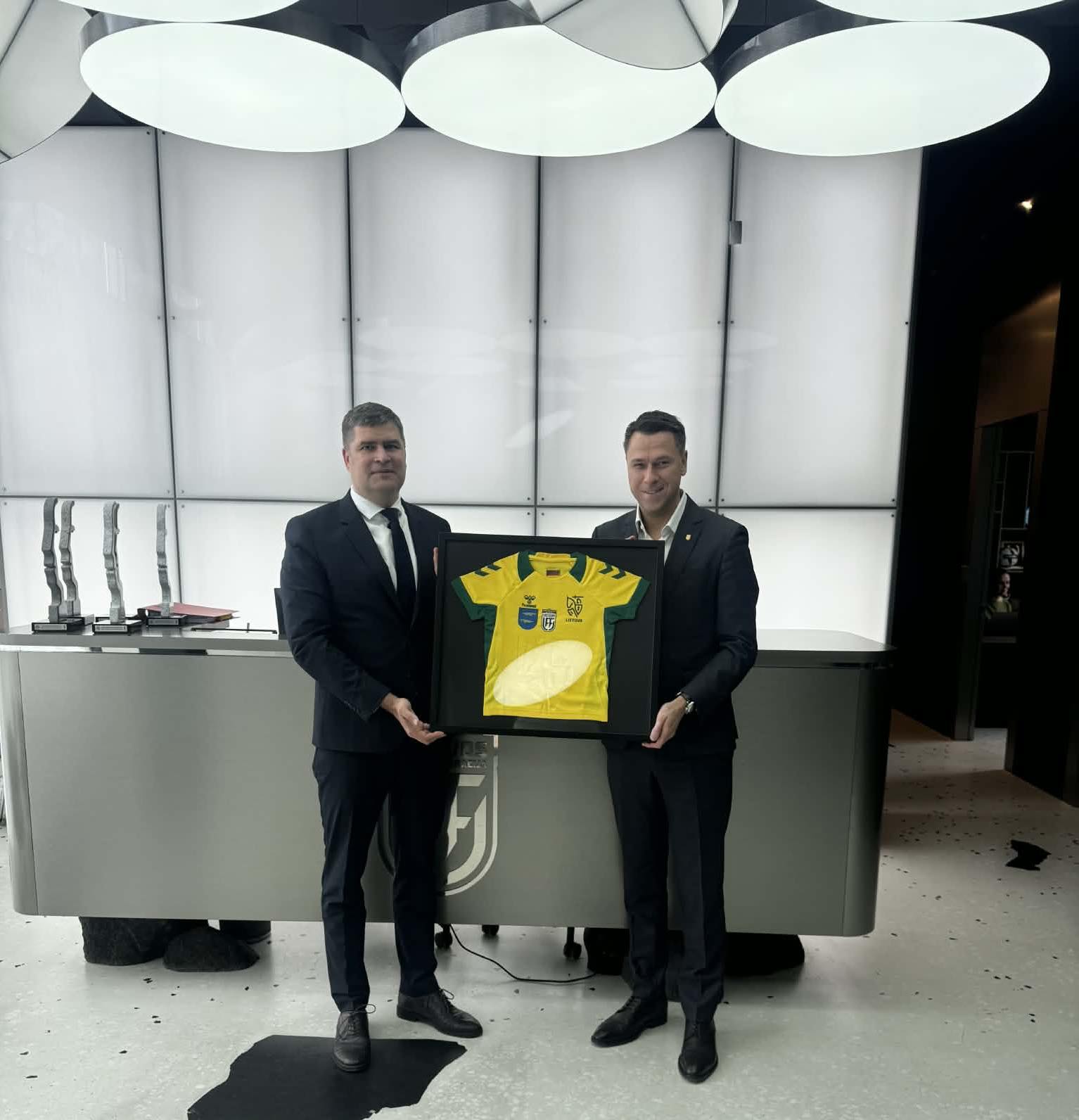 Švenčionių rajonas imasi futbolo proveržio: meras Kaune tarėsi su „Lietuvos futbolo federacija“