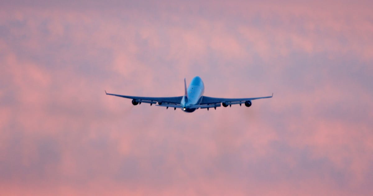 Italiją krečia aviacinio kuro stoka: 4 oro uostuose – ribojimai, aiškėja prioritetai