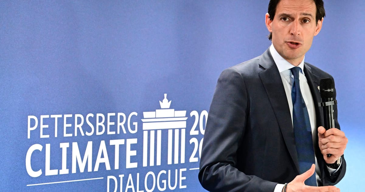 ES ragina greitinti saulės ir šilumos siurblių plėtrą: Irano krizė kelia kainas ir rizikas