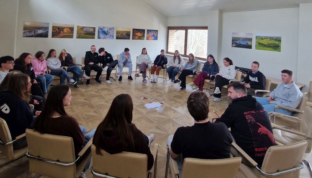 Švenčionių jaunimas per 3 dienas sukūrė pokyčių planą: idėjos, kurios netrukus virs darbais