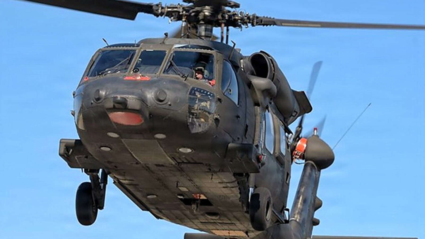 JAV kariuomenė priėmė autonominį Black Hawk: planuoja modernizuoti šimtus sraigtasparnių