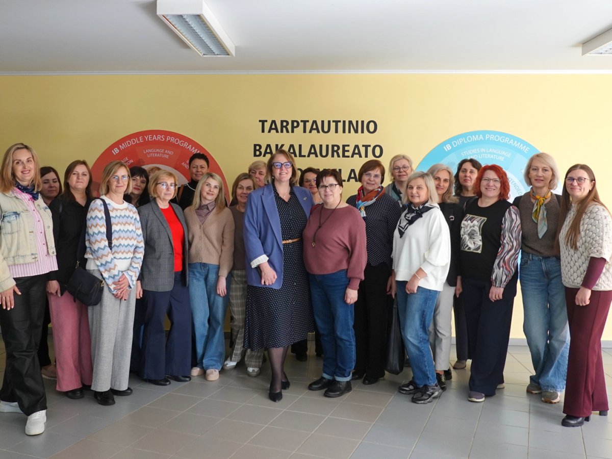 Zarasų pedagogai grįžo iš stažuotės ir prabilo: pasidalytoji lyderystė keičia mokyklas