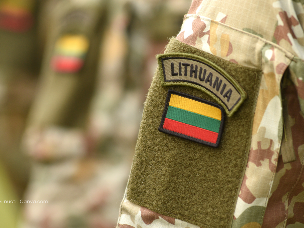 Be uniformų ir ginklų, bet su dronais: Vilniaus rajone vyks žvalgybinės karių pratybos