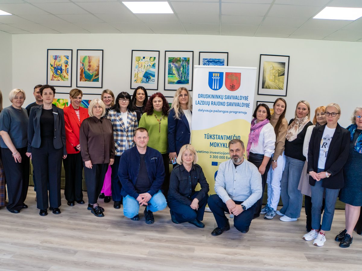 Akmenės pedagogai nuvyko į Lazdijus: štai ką parsivežė iš „Tūkstantmečio mokyklų“ stažuotės