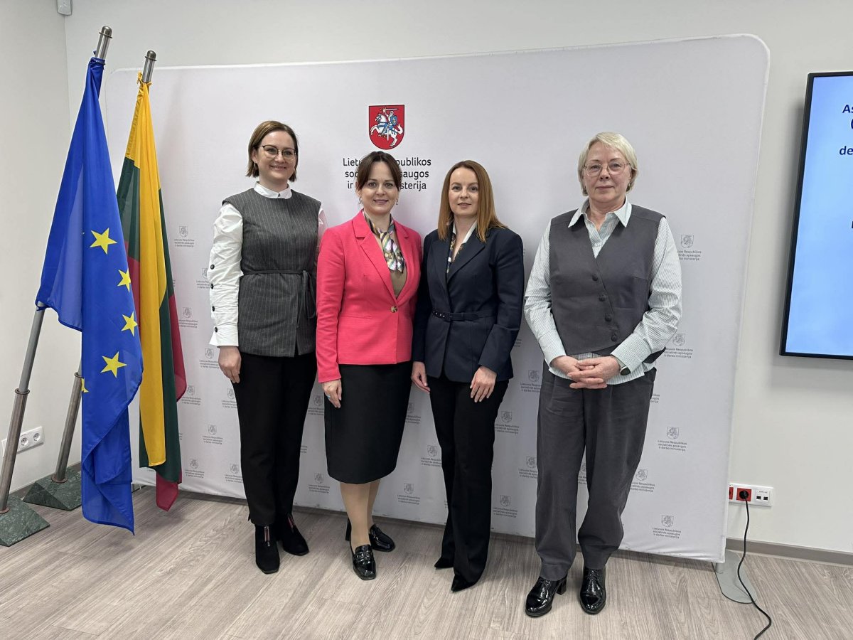 Išėjimas iš institucinės globos: SADM vertino pažangą Šiaulių regione ir pasirengimą 2030 metams