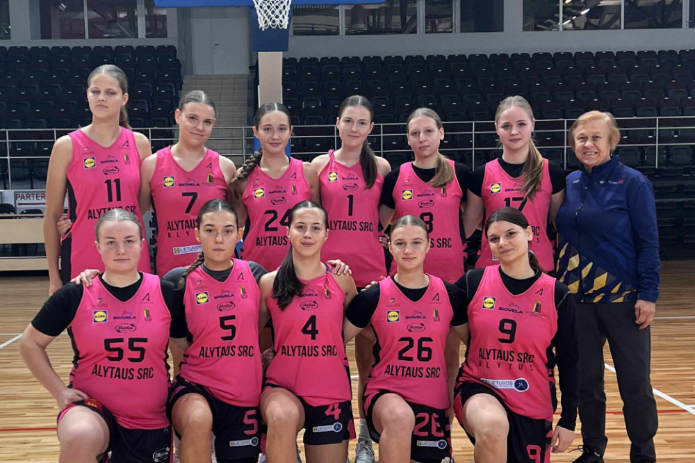 Alytaus U18 krepšininkės Marijampolėje išsigelbėjo paskutinėmis sekundėmis: laimėjo tašku