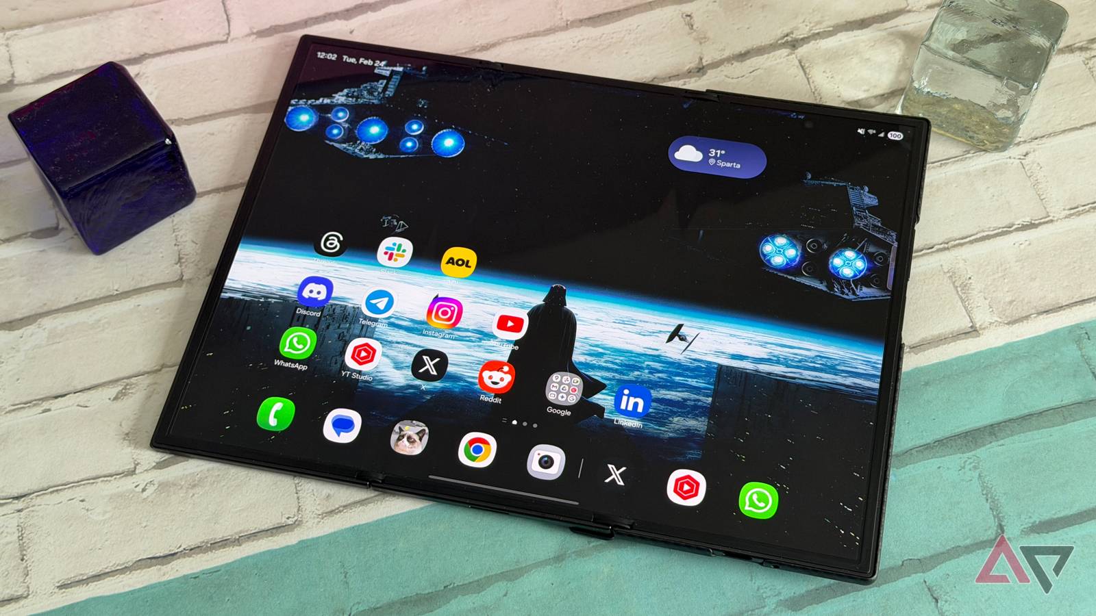 Nutrauktas „Samsung“ „Galaxy Z Trifold“ grįžta dar kartą: paskutinė proga jau šį penktadienį