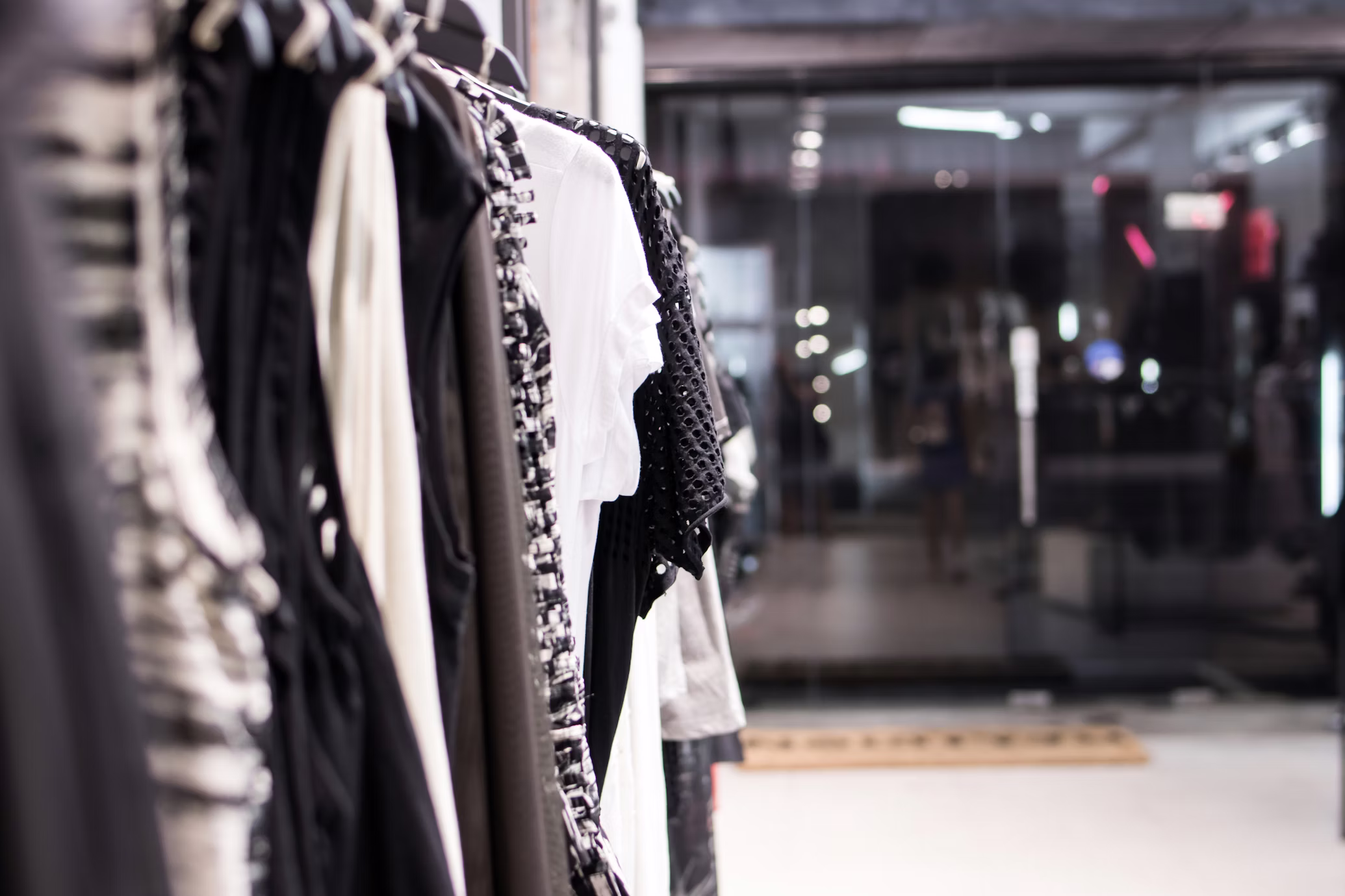 „Trussardi“ grįžta į Lenkiją: Varšuvoje atidaryta pirmoji parduotuvė po restruktūrizacijos