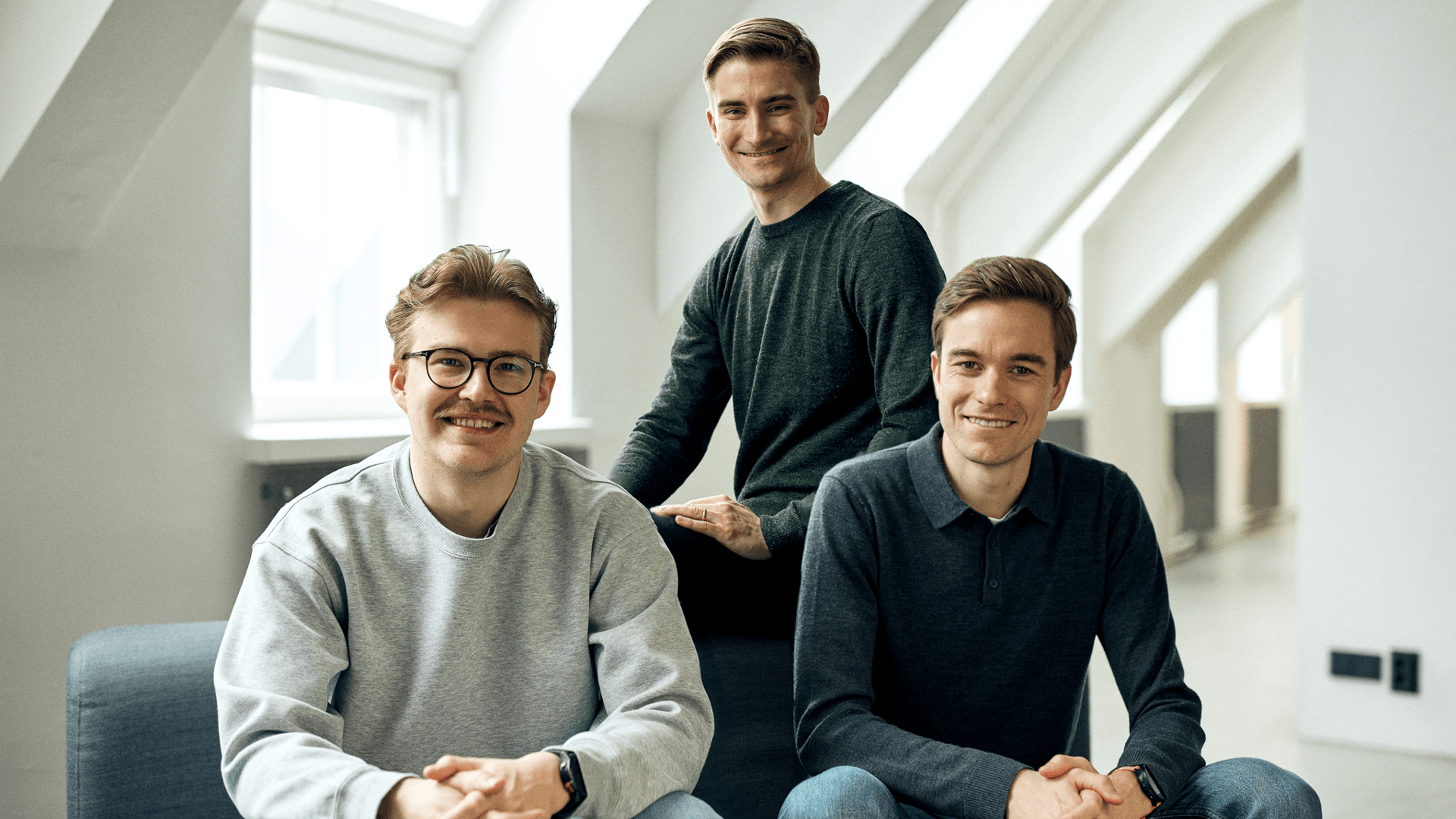 Startuolis „Realm“ pritraukė 4,2 mln. eurų: kaip DI trumpins įmonių pardavimų ciklus
