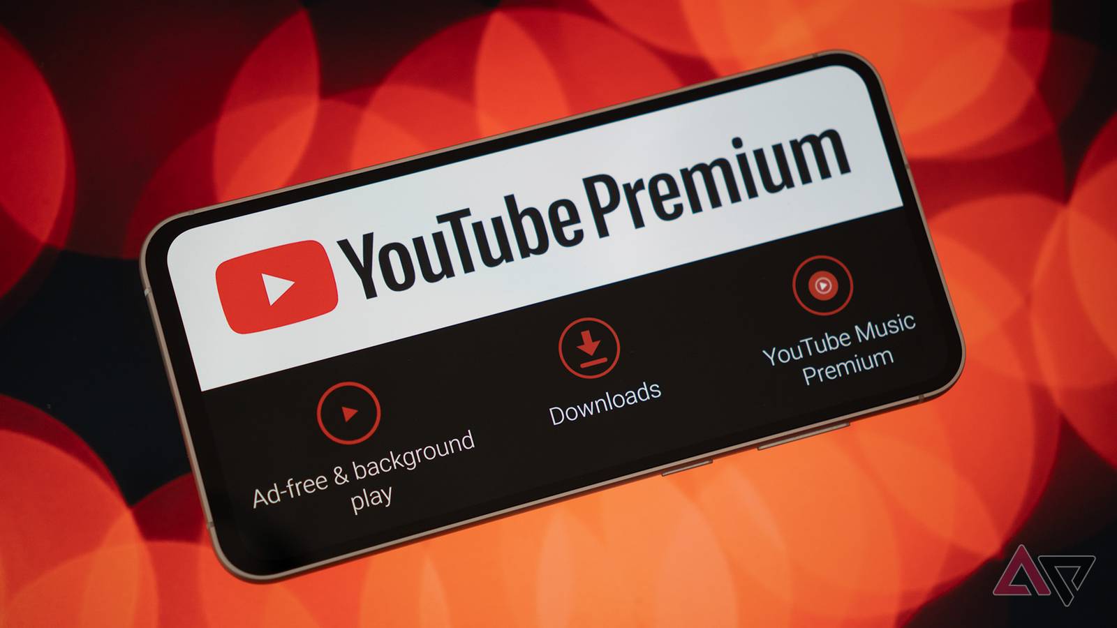 „Google One“ vartotojams – 50 proc. nuolaida „YouTube Premium“: kas gali sutaupyti ir iki kada