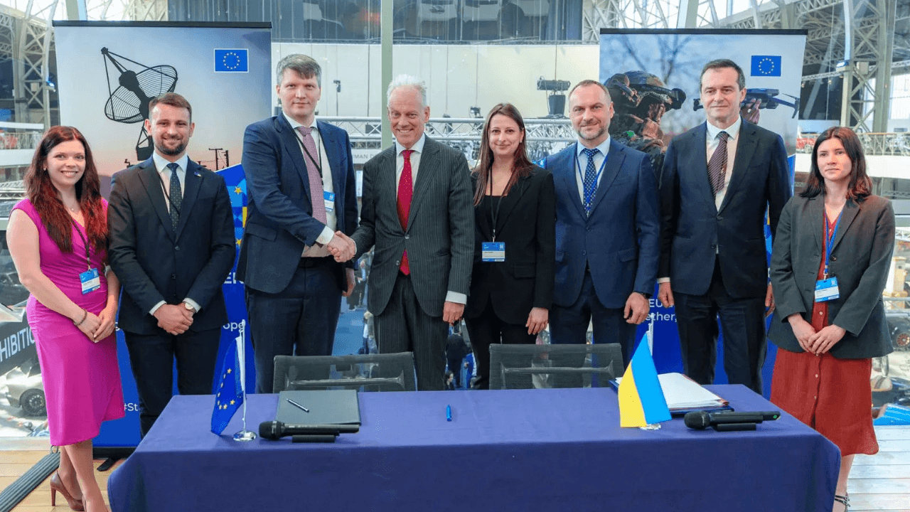 ES ir Ukraina pradeda 160 mln. eurų gynybos inovacijų programą: tikslas pritraukti 400 mln.