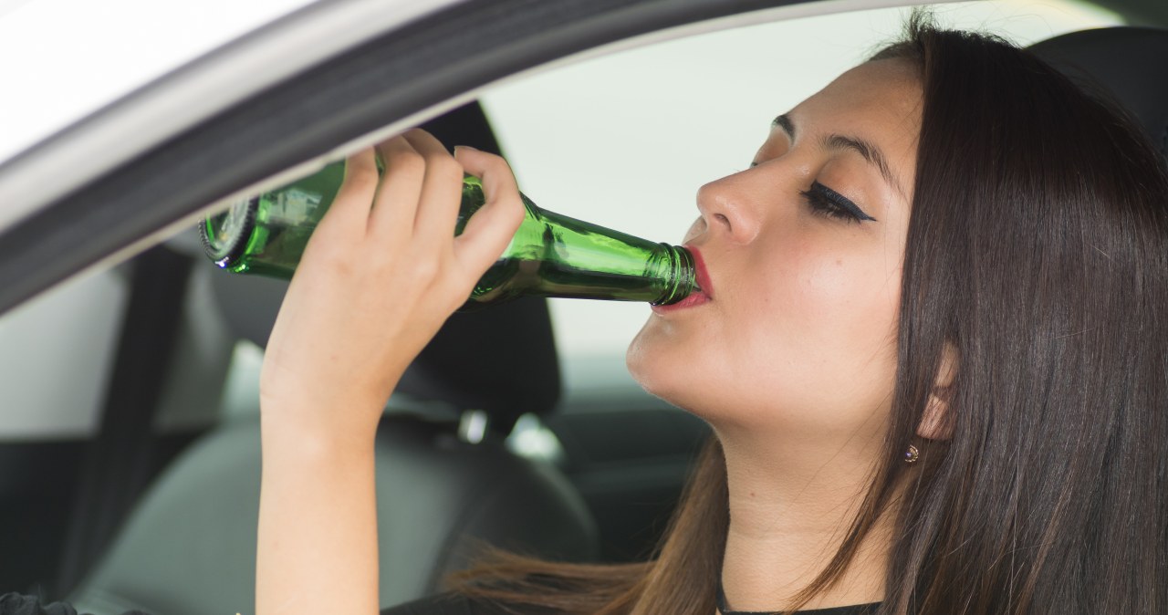 Gėrei nealkoholinį alų ir sėdi prie vairo? Štai ką rodo įstatymai ir alkotesteris