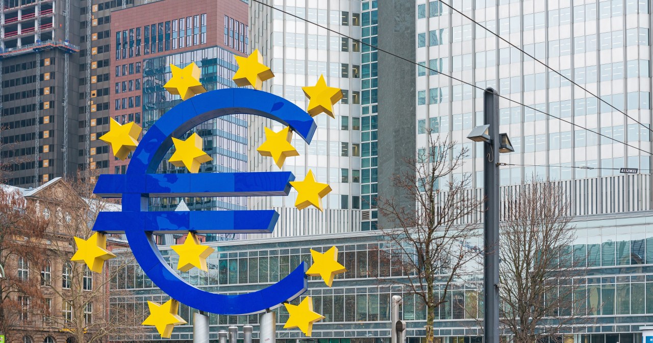 EBC palūkanų nekeičia iki birželio: infliacijos rizikos auga, o euro zona stringa ties 0,1 proc.