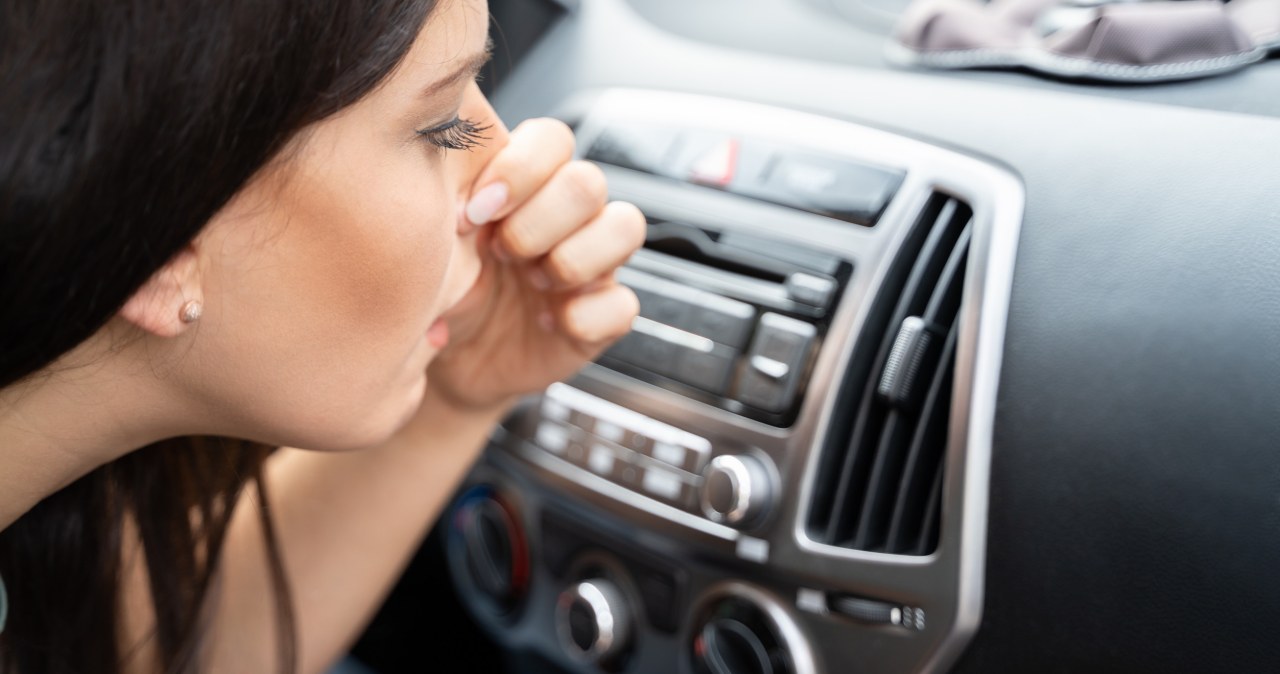 ADAC ištyrė naujų automobilių kvapus: „BYD“ išsiskyrė blogiausiai, kaitra viską pablogina