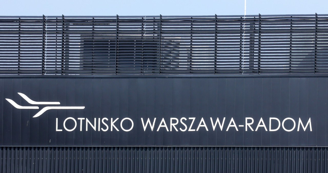 Lenkijos oro uostų keleivių srautai persiskirsto: Modlin ir Radom praranda, Varšuva auga