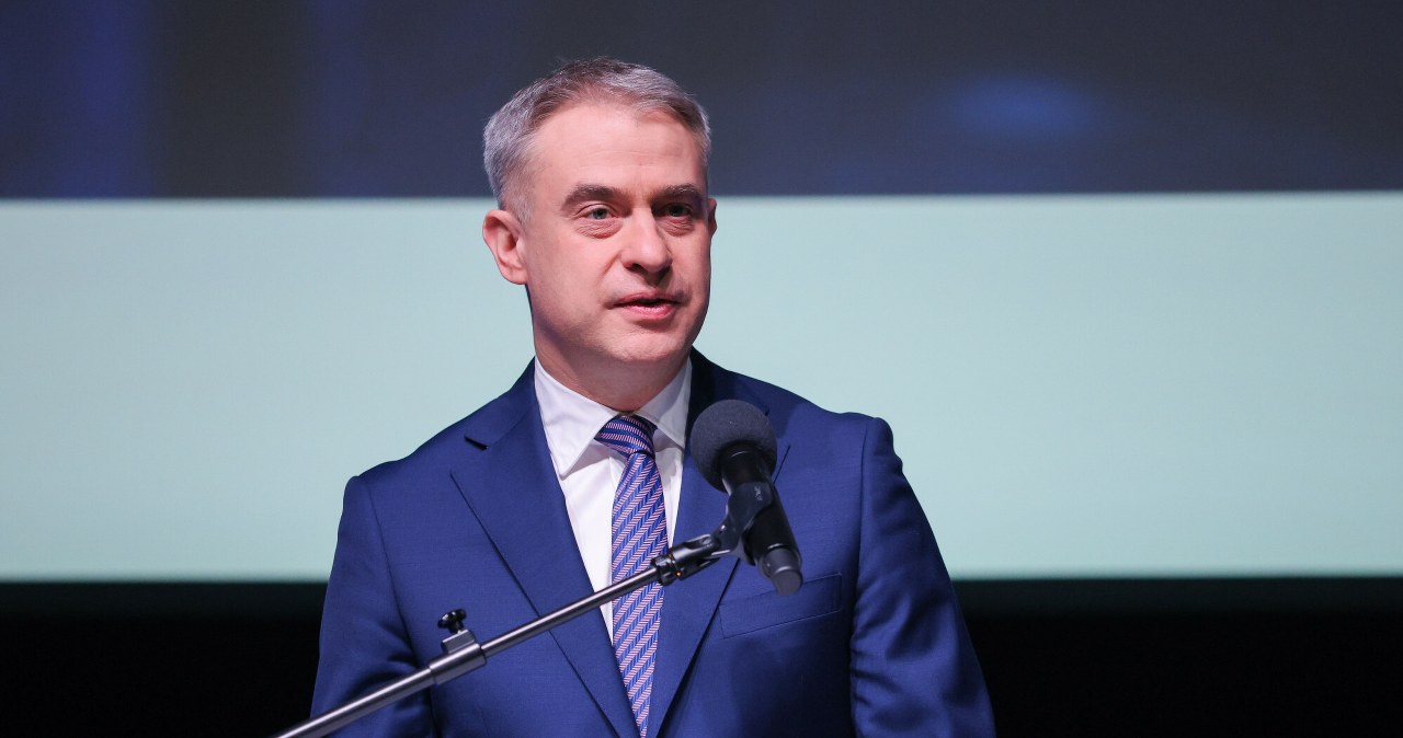 Lenkija 2026 metais ketina skirti apie 1,2 mlrd. eurų kibernetiniam saugumui: kam bus panaudota?
