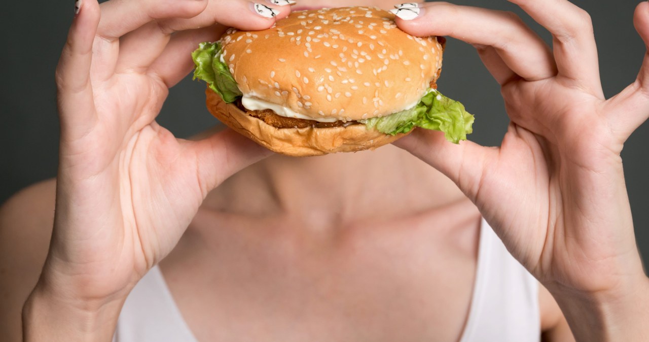 Cheat day per redukciją: ar toks dietos laužymas padeda lieknėti, ar sugriauna progresą?