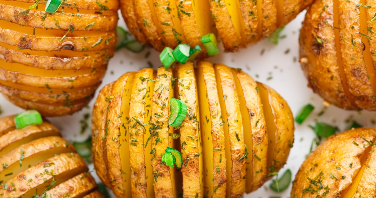 Švedai pamišę dėl hasselback bulvių: štai kodėl šis triukas užkariauja ir Lietuvą