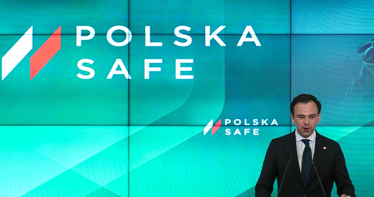 Lenkija pirmoji ES pasirašė SAFE: Domańskis sako, kad finansų sutaupymai gali siekti 18 mlrd. eurų